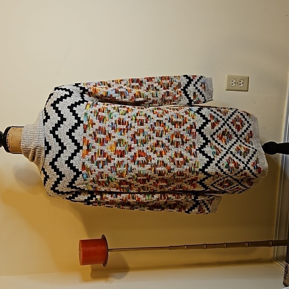 New Directions Aztec pattern long open cardigan size Medium - Picture 4 of 9